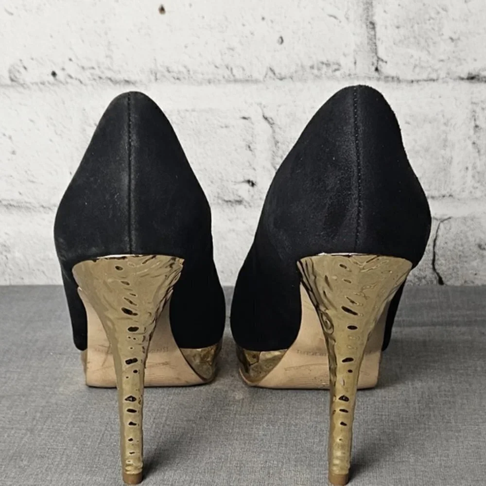 Enzo Angiolini Easully Black Suede Gold Peep Toe Platform Heels Size 7.5